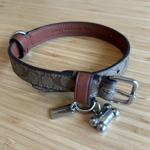 Elegant Coach Signature Canvas Small Pet Collar - Gift Box Included Khaki/Saddle